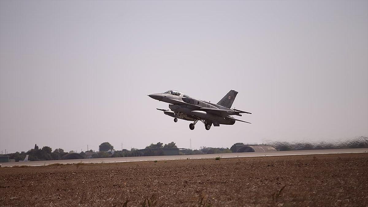 Polonya Hava Kuvvetleri, Rusya’nın Ukrayna’yı yoğun bombardımanı sonrası 