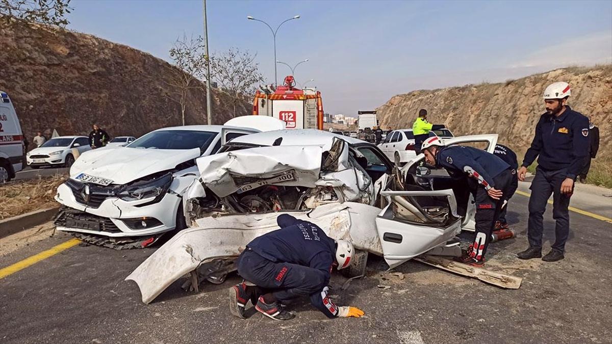 Şanlıurfa'da zincirleme trafik kazası