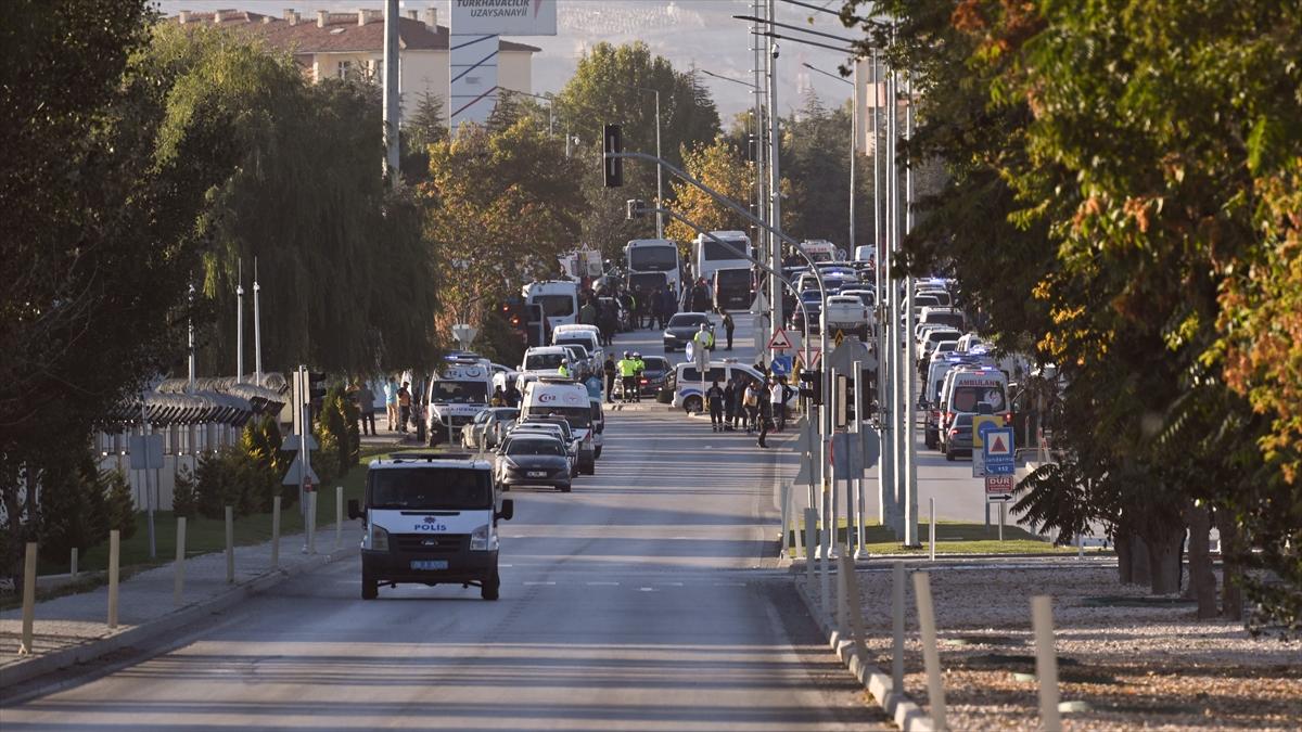 Savunma sanayisi temsilcileri TUSAŞ'taki terör saldırısının ardından İstanbul'dan Ankara'ya hareket etti