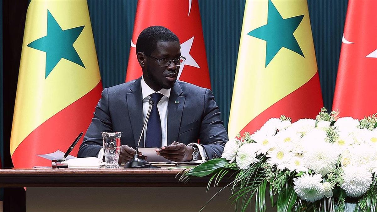 Senegal Cumhurbaşkanı Fay: Cumhurbaşkanı Erdoğan’a işbirliğini savunma alanında güçlendirme ihtiyacı olduğunu belirttik