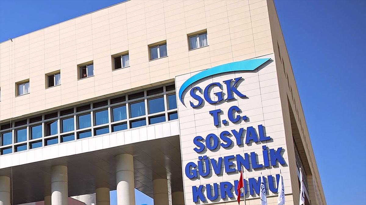 SGK'den 7 bin anne ve bakıcıya 325 avro destek