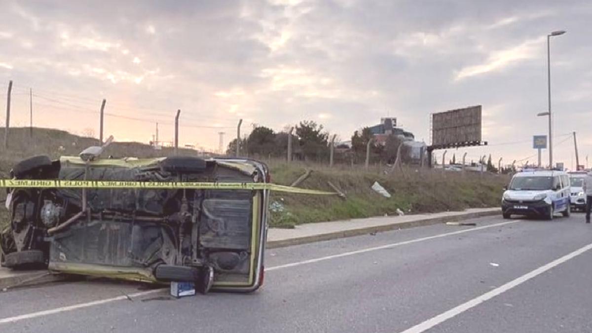 Silivri'de ağaçlık alana uçan araç taklalar attı: 1 ölü