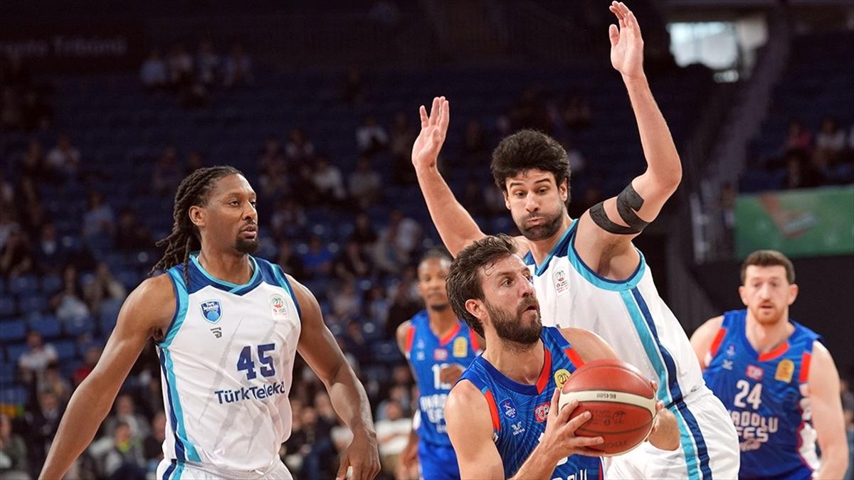 Türk Telekom, play-off çeyrek final ikinci maçında yarın Anadolu Efes'i ağırlayacak