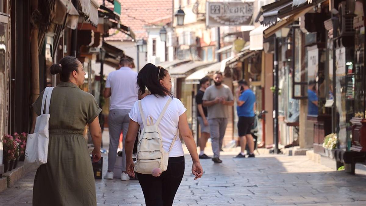 Türk turistlerin Üsküp'te Osmanlı ruhunu hissettiği yer: Türk Çarşısı