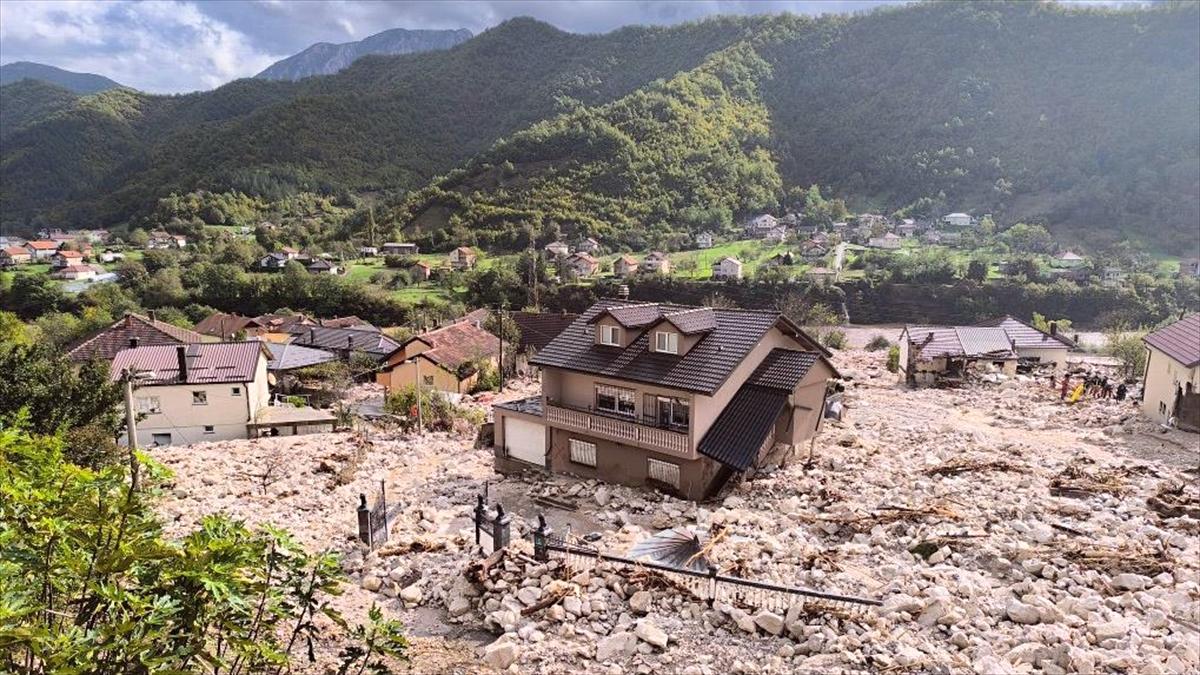 Türkiye'den Bosna Hersek'teki sel ve toprak kaymasında hayatını kaybedenler için taziye mesajı