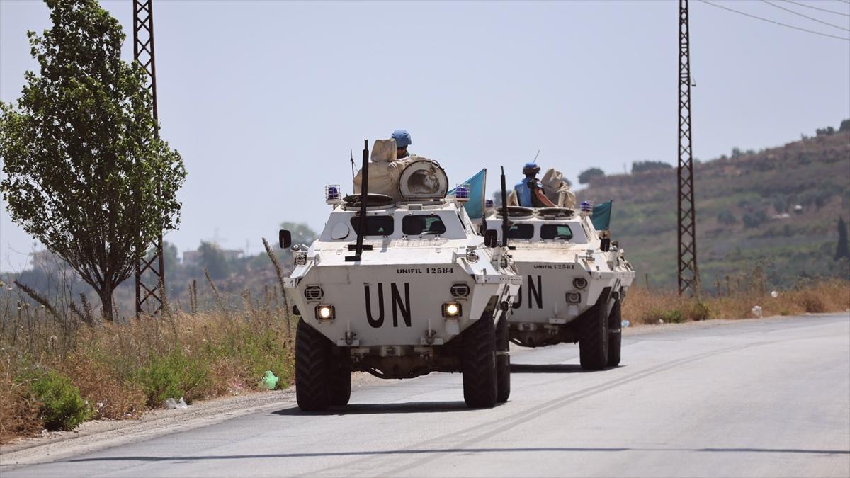 UNIFIL, Lübnan'daki mevzilerinde kalmaya devam edeceklerini açıkladı