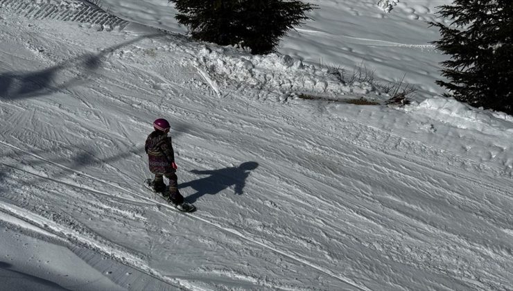 Isparta’daki Davraz Kayak Merkezi’nde sezon açıldı