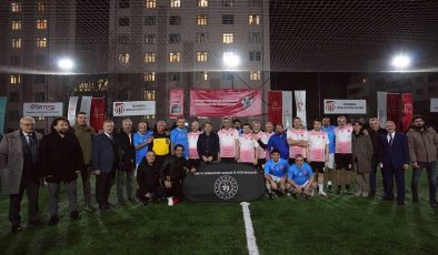 “Yurdum Spor Yapıyor” projesinde eski futbolcular sahaya çıktı