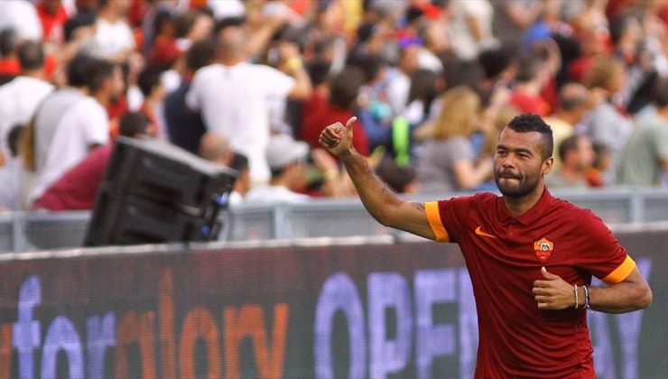 Ashley Cole, Premier Lig Şöhretler Müzesi’ne seçildi