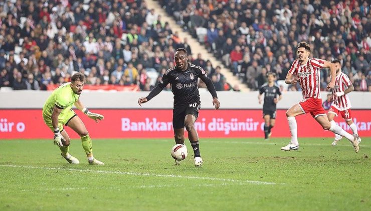 Beşiktaş, Süper Lig’de yarın Antalyaspor’u konuk edecek