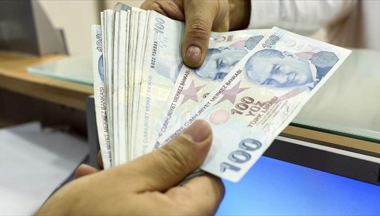 Emekli bayram ikramiyesi tutarı 2 bin liradan 3 bin liraya yükseltilecek