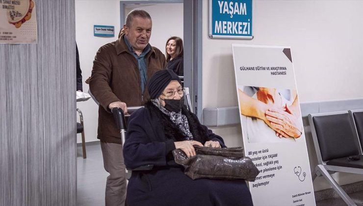 Hastanelerde hizmet veren “YAŞAM”lar ile 80 yaş ve üstü emin ellerde