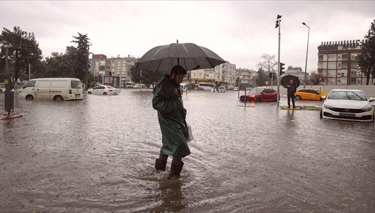 Meteorolojiden yurdun doğusu için kuvvetli sağanak uyarısı