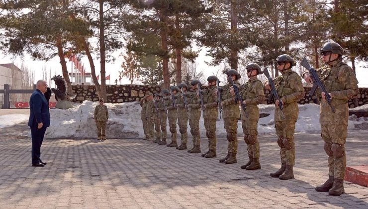 Milli Savunma Bakanı Güler, Irak sınırında inceleme ve denetlemelerde bulundu