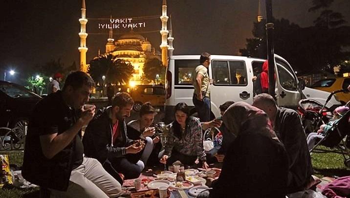 Ramazan ayı başlangıcı 2024: İlk sahur, iftar ve teravih ne zaman? (Diyanet takvimi)