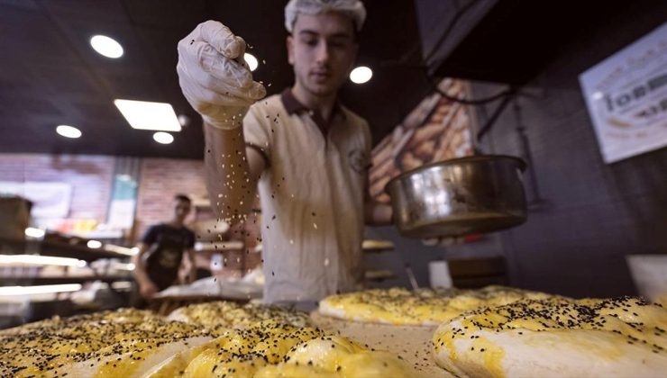 Ramazanın vazgeçilmezi pide için fırınlarda hazırlıklar tamam