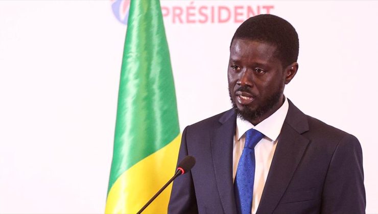 Senegal halkı mevcut sistemden kopmayı tercih etti