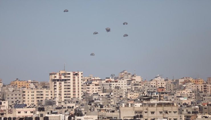 Ürdün, 3 ülkenin katılımıyla Gazze’nin kuzeyine havadan yardım indirdi