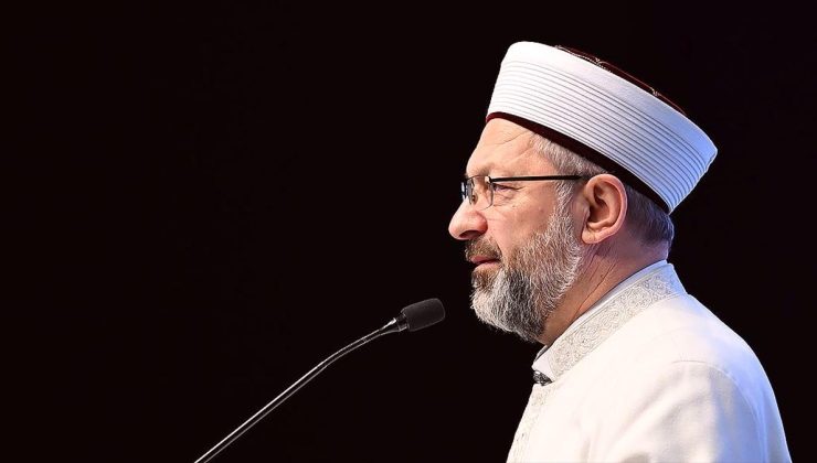 Diyanet İşleri Başkanı Erbaş: Kadir Gecesi’ni yeniden dirilişimize milat kılmalıyız