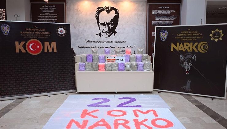 Edirne’de 2 tırda 58 kilo 176 gram sentetik uyuşturucu hap ele geçirildi