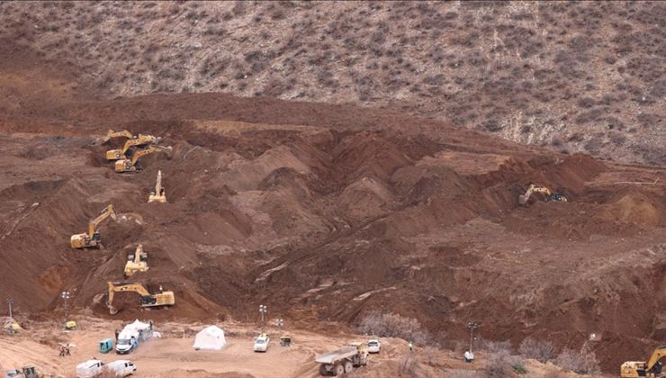 İliç’te maden ocağında toprak altında kalan bir işçinin daha naaşına ulaşıldı