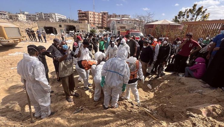 İsrail’in çekildiği Han Yunus’ta bulunan toplu mezarlar görenleri dehşete düşürüyor