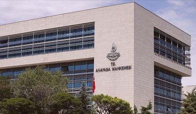 İzinsiz yapıların karar alınmadan yıktırılması Anayasa’ya aykırı bulundu