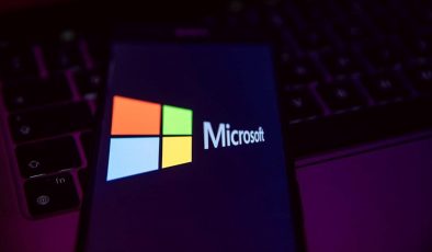 Microsoft, Endonezya’da yapay zeka ve bulut sistemine 1,7 milyar dolarlık yatırım planlıyor