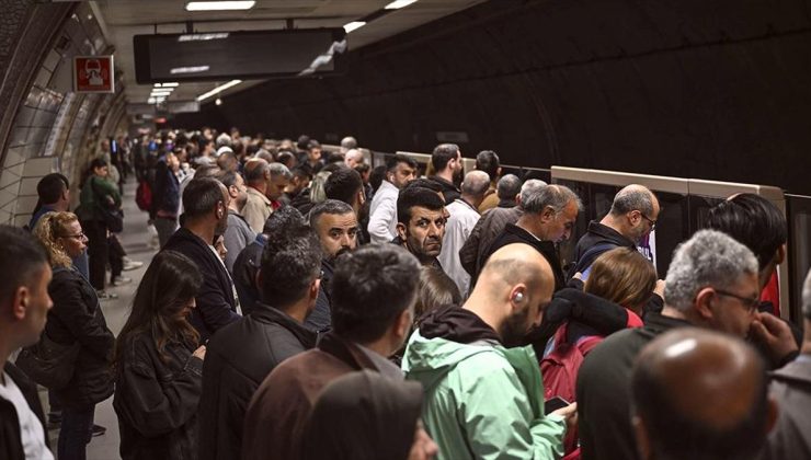 Üsküdar-Samandıra Metro Hattı’ndaki sorun 50 saati aşkın süredir giderilemedi