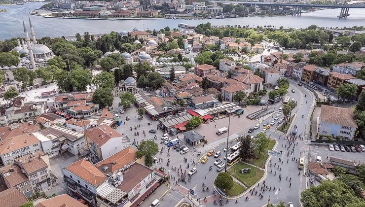 Anadolu Gençlik Derneği üyeleri Gazze için İstanbul’da pedal çevirdi