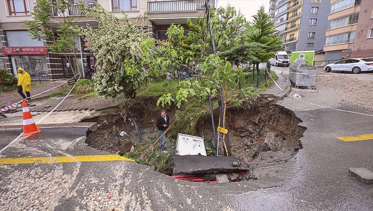 Ankara’da dün etkili olan sağanak nedeniyle Yenimahalle’de yol çöktü