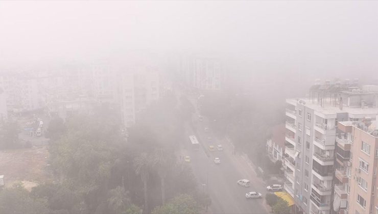 Antalya’da sis ve toz taşınımı etkili oldu