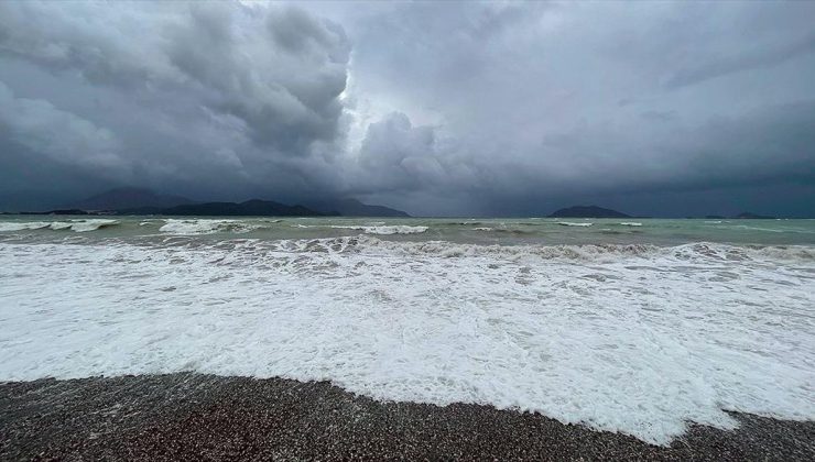 Batı Akdeniz’de fırtına uyarısı