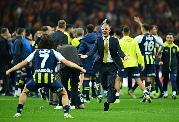 Fenerbahçe Derbide Galatasaray'ı 1-0 Yendi!