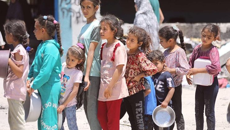 Gazze Şeridi’ndeki sınır kapılarının 14 gündür kapalı tutulması insani krizi derinleştiriyor