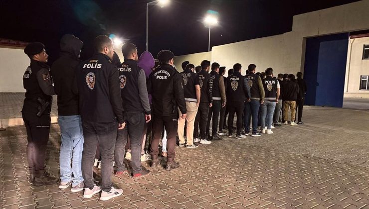 “Sibergöz-36” operasyonunda yakalanan 19 zanlı tutuklandı