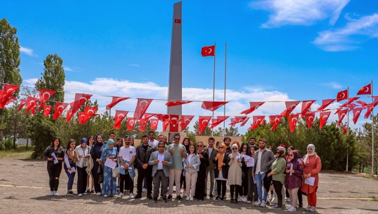 Van’da 1915 olayları sırasında Ermeni çetelerince katledilenler anıldı