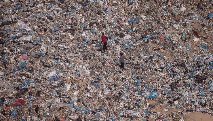 BM: Gazze’de yerleşim yerlerinde veya yakınlarında 330 bin ton atık birikti