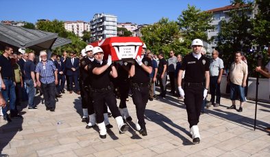 Eski Dışişleri Bakanı Yaşar Yakış’ın cenazesi Düzce’de defnedildi