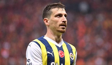 Fenerbahçe, Mert Hakan Yandaş’ın sözleşmesini uzattı