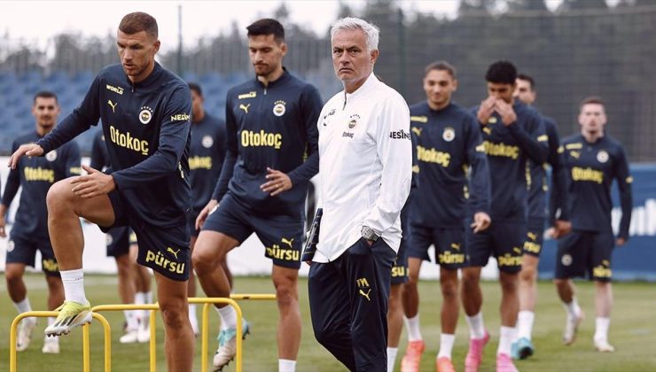 Fenerbahçe, yeni sezon hazırlıklarına devam etti