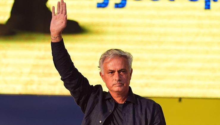Jose Mourinho, Fenerbahçe’nin 78. teknik direktörü