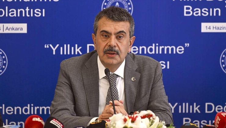 Milli Eğitim Bakanı Tekin: (Gebze’de mezuniyet töreninde yaşananlar) Bakanlık olarak incelemeleri yapacağız