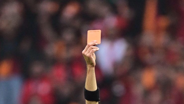 Süper Lig’de hakemler 1591 sarı, 76 kırmızı kart çıkardı