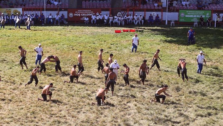 663. Tarihi Kırkpınar Yağlı Güreşleri’nde son gün müsabakaları başladı