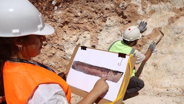 Akademisyenler, Şanlıurfa ile Adıyaman arasındaki Bozova Fayı’nı inceliyor