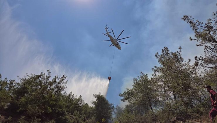 Hatay’da çıkan orman yangınına müdahale ediliyor