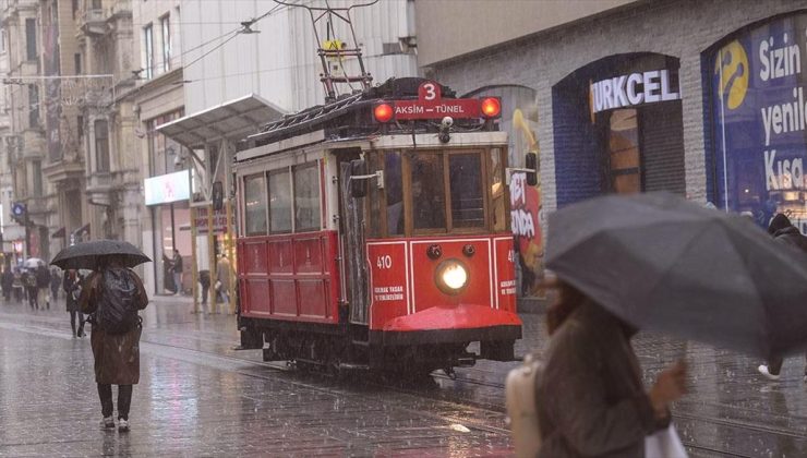 İstanbul için gök gürültülü sağanak uyarısı