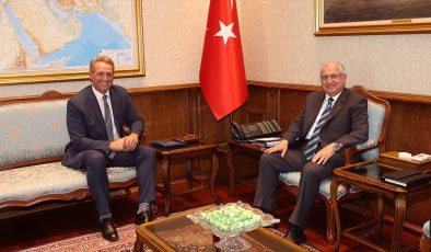 Milli Savunma Bakanı Güler, ABD’nin Ankara Büyükelçisi Flake’i kabul etti