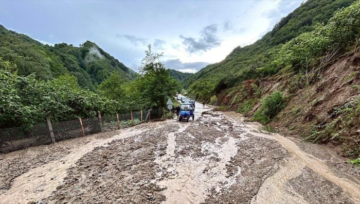 Ordu’nun İkizce ilçesinde şiddetli yağış hasara neden oldu